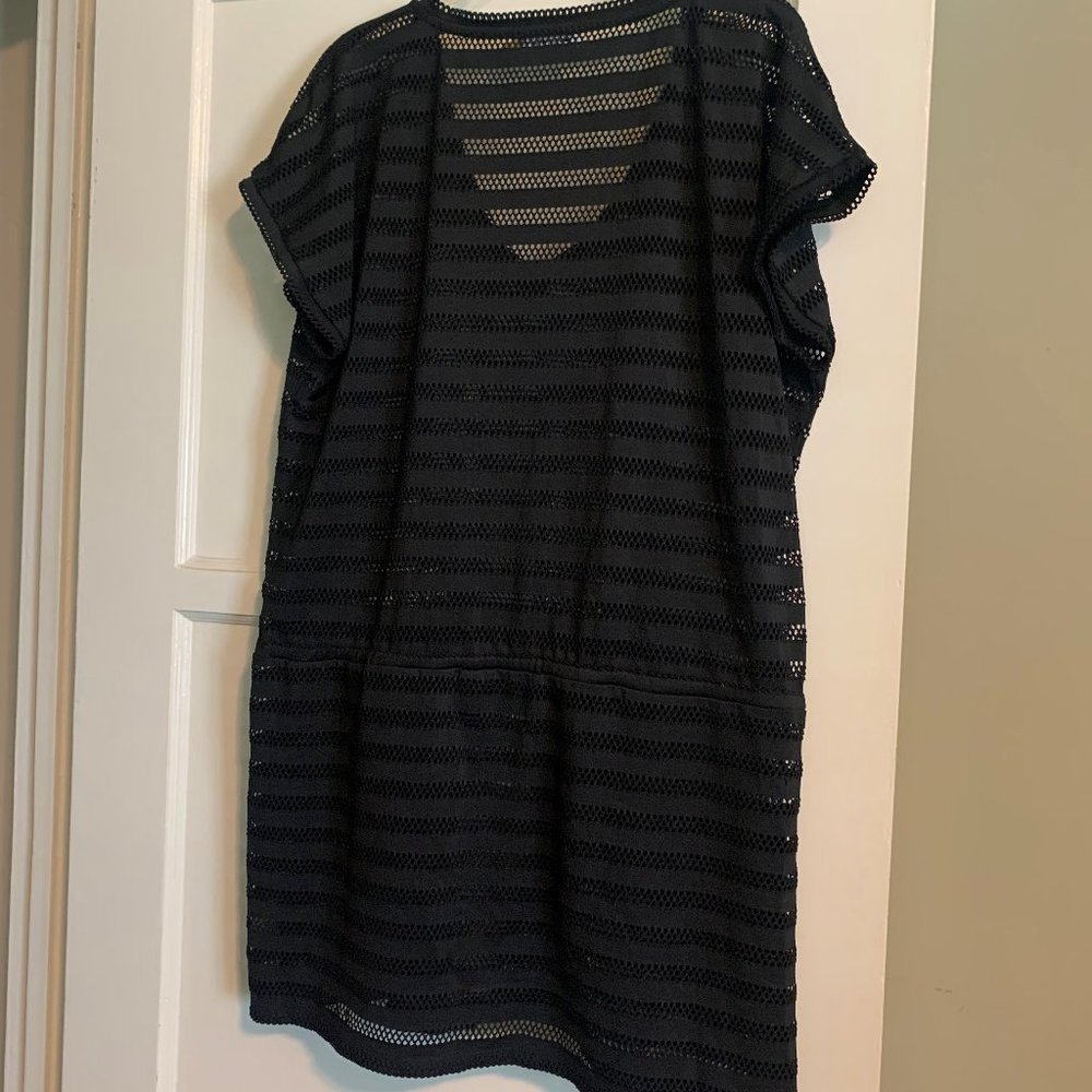 Calvin Klein Beach/Bathing Suite Cover Up - Lrg